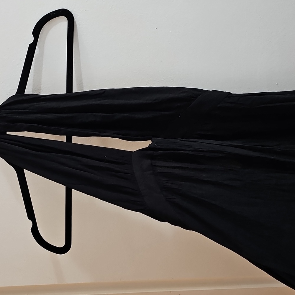 Lulus Halter neck Dress